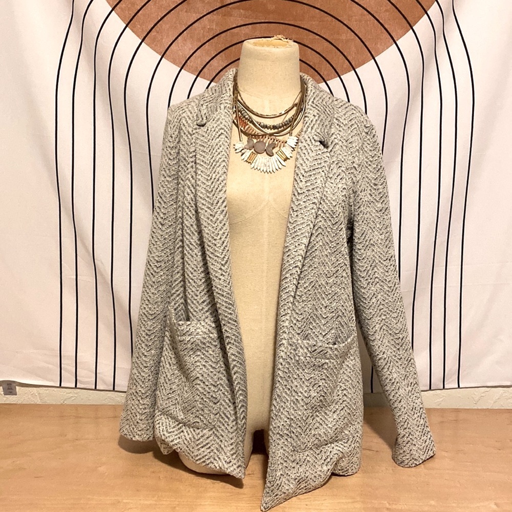 Grey Chevron Print Sweater Blazer